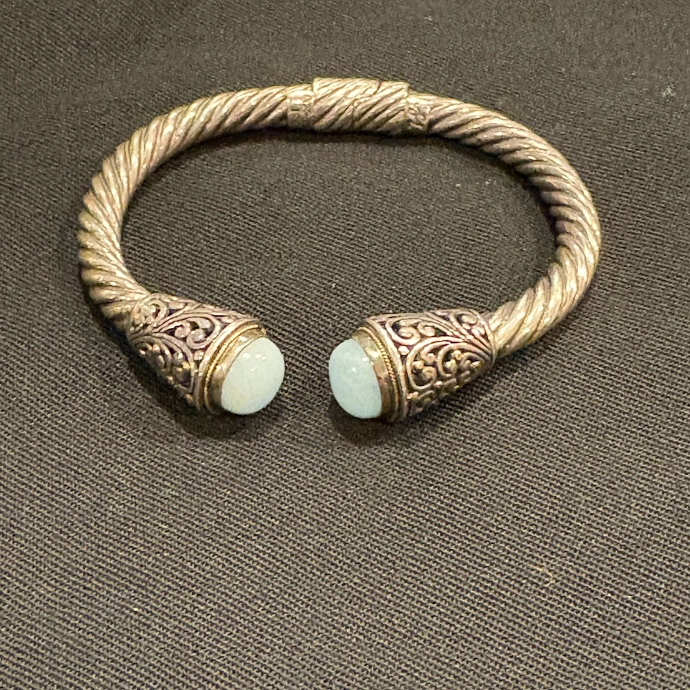 Robert Manse Ster Silver 18K Gold Accent Hinged Cable Bangle Bracelet Calcedony